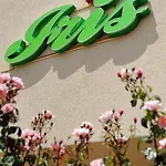 Hotel Iris 3*
