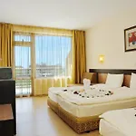 Hotel Iris Nessebar